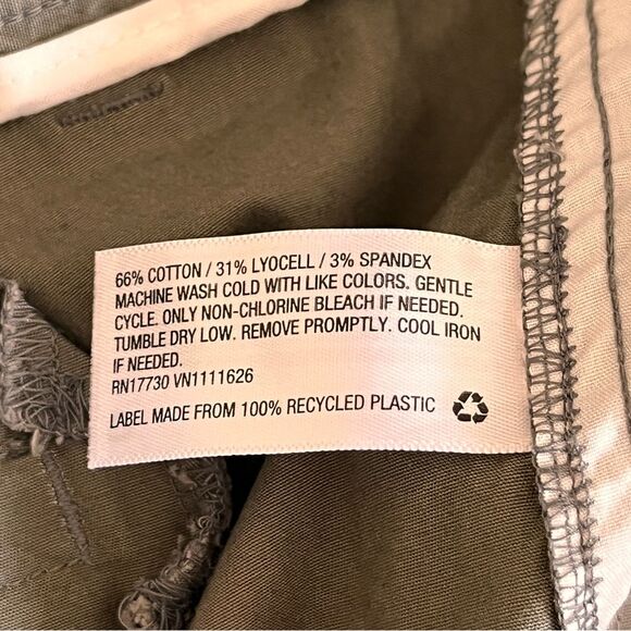 A New Day Olive High waisted Stretchy Capris NWT 16 - Picture 6 of 6